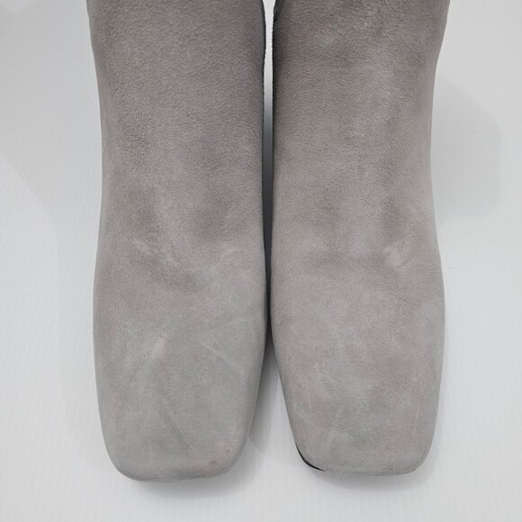 Vince Kimmy Ankle Bootie Womens 10 Gray Suede Pull On Block Heel Minimalist Fall - Picture 6 of 14